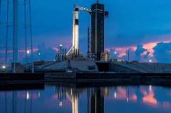 Запуск космического корабля Crew Dragon: у NASA есть сомнения