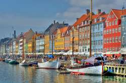 Уряд Данії приняв рішення про закриття кордону до 1 вересня