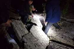  Тіло загиблої дитини знайшли вночі під завалами цегли на території напіврозваленого тваринного комплексу 