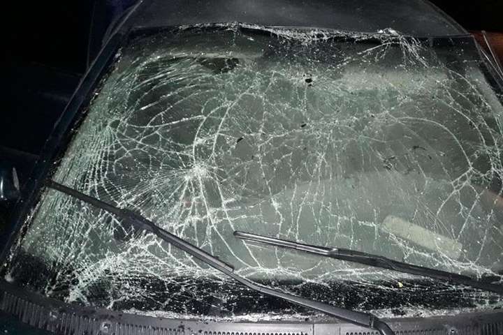 У салоні авто в Черкасах розірвалася саморобна вибухівка, є постраждалі