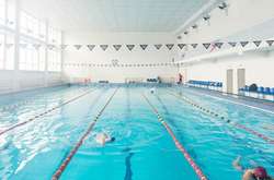 Без дітей, масажу та спа-зон: як з 1 червня працюватимуть спортзали і басейни