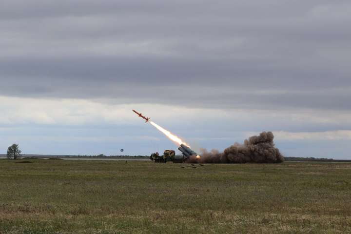 Атакували відразу дві цілі. З’явилися подробиці випробувань українських крилатих ракет