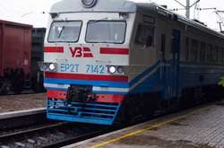 З розкладом електропоїздів, котрі відновили курсування, можна ознайомитись на вебсайтах регіональних філій «Укрзалізниці»