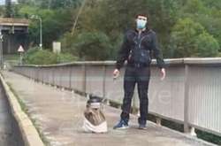 З’явилося фото «мінувальника» мосту Метро