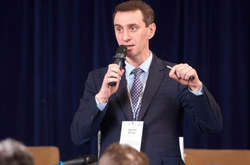 Віктор Ляшко зазначив, що у МОЗ орієнтуватимуться по ситуації