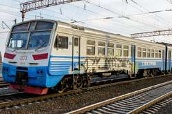 Міська електричка поїде не скоро? За ремонт потягів Київ заборгував Укрзалізниці понад 6 млн грн