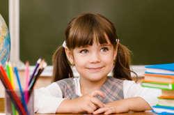 Школи Києва розпочали прийом документів у перший клас: що потрібно знати батькам