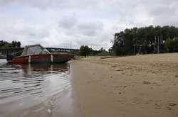 На пляжах повинні бути рятувальні пости