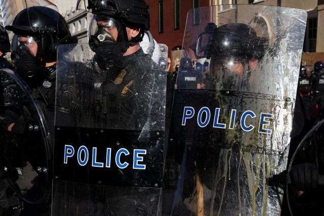 Протести у США: ще трьом поліцейським у справі Флойда пред'явлено звинувачення