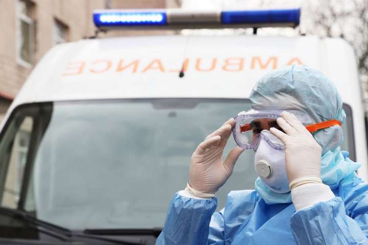 Число зараженных коронавирусом в Украине превысило 25 тысяч