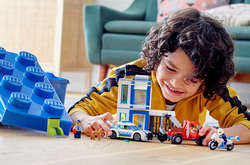Lego отказались от рекламы конструкторов с фигурками полицейских