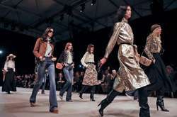 Модный бренд обвинили в расизме за игнорирование темнокожих моделей и звезд