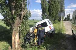 Рятувальники деблокували тіло загиблого водія