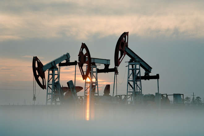 Країни ОПЕК+ погодили продовження рекордного скорочення видобутку нафти
