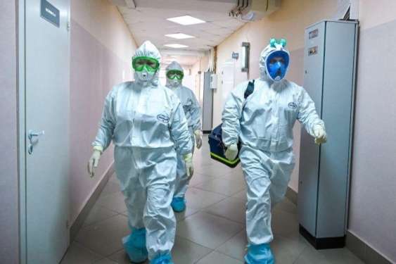 За добу в Україні на коронавірус захворіли 29 дітей та 34 медики