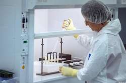 Вчені знайшли ліки від важкої форми коронавірусу