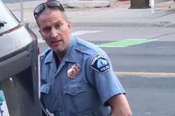 Підозрюваному у вбивстві Флойда призначили заставу в $1 млн