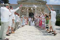 У Грузії будуть штрафувати за весілля під час пандемії