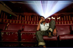 У Голлівуді заборонили знімати інтим-сцени через коронавірус