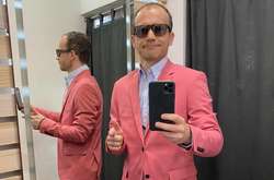 Министр юстиции похвастался ярким шопингом во время карантина (фото)