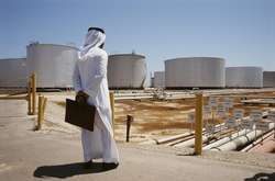 Нинішня ситуація відповідає інтересам Саудівської Аравії, яка зайшла на європейський ринок нафти, впевнено витісняє звідти Росію