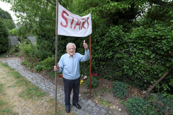 У Бельгії 103-річний лікар хоче пройти 42 км, щоб зібрати гроші на ліки проти Covid-19