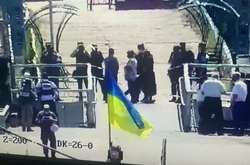 Боевики не пускают украинцев в ОРДЛО