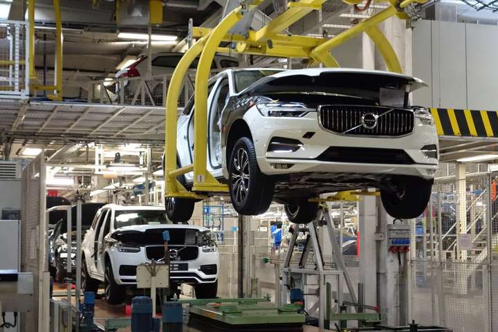 Завод Volvo в Китаї повністю перейшов на чисту електроенергію