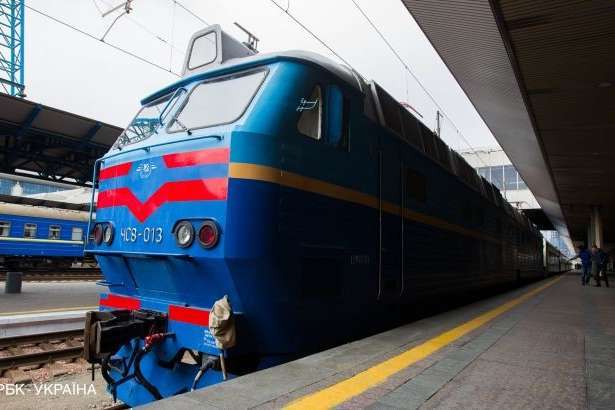 «Укрзализныця» открыла продажу билетов на поезд дальнего следования