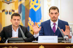 Стало зрозуміло, чому Зеленський звільнив Гончарука