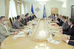 Секретар РНБО розповів представникам G7 про реформу Укроборонпрому