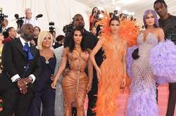 Сколько тратит семейство Кардашьян на роскошь? Названы невероятные суммы