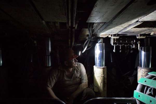Забастовки в ОРДЛО: 100 шахтеров неделю не выходят из-под земли, «наземных» активистов похищают