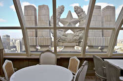 Російські готелі зобов'язали звітувати про заселення неодружених пар в один номер