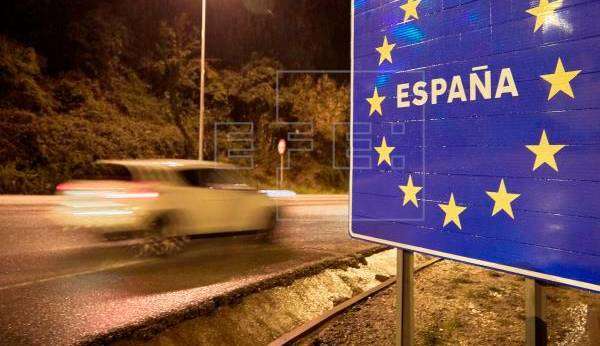 Іспанія відкриває кордони з усіма країнами ЄС, крім Португалії