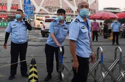 Китай знову вводить карантин у своїй столиці через спалах Covid-19