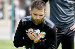 «Карпати» готові догравати чемпіонат тими ресурсами, які у них є