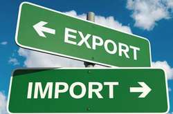 З початку року в Україні обсяги експорту й імпорту знизились