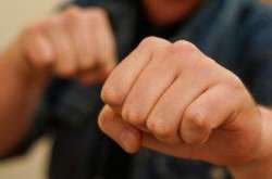 Банда тренується на підлітках