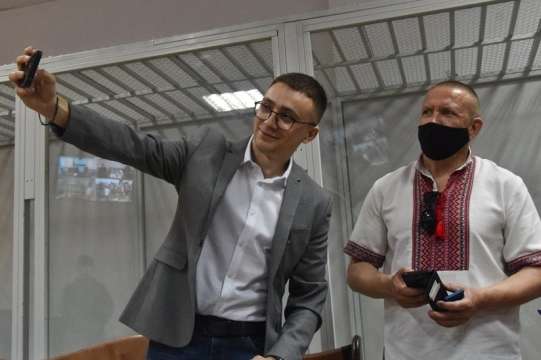 Суд дозволив Стерненку відбувати домашній арешт у Києві 