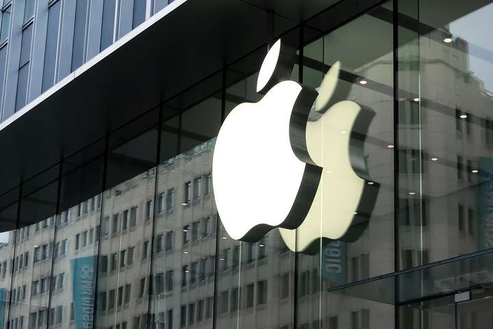 Єврокомісія почала розслідування проти компанії Apple