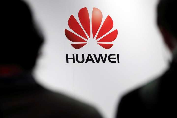 Компанія Huawei вперше обійшла Samsung і стала лідером ринку смартфонів