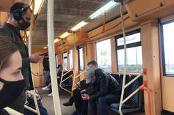 Пасажири метро мають дотримуватися маскового режиму