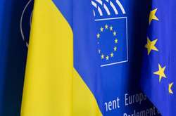 Лідери ЄС розглянуть на саміті реалізацію Мінських угод