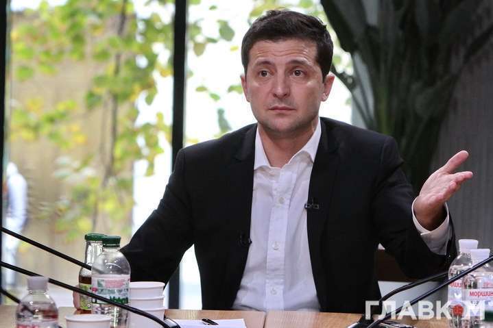 Зеленский предложил отменить в этом году обязательное ВНО