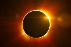 Українці у неділю зможуть побачити у небі «вогняне кільце»