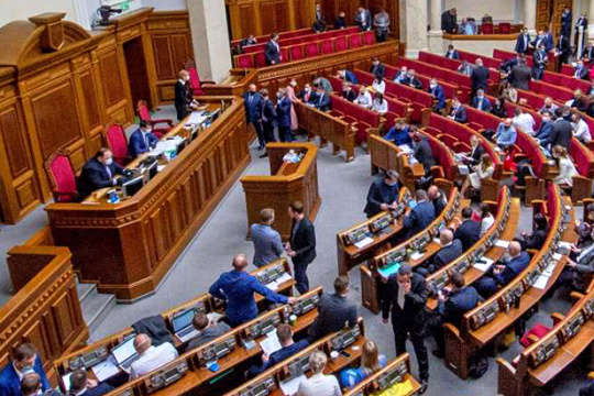Рада підтримала законопроєкт Зеленського про референдум
