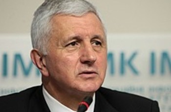 А.Матвієнко: я щодня молюся за цю владу