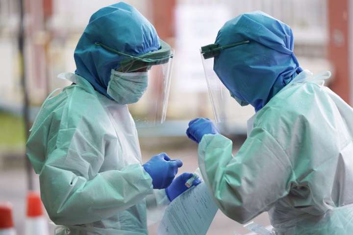 Оперативні дані МОЗ. В Україні зафіксовано 841 новий випадок коронавірусу