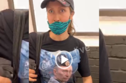 В столичном супермаркете разгуливала женщина в футболке с Путиным (видео)